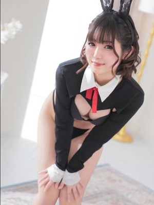 キャスト