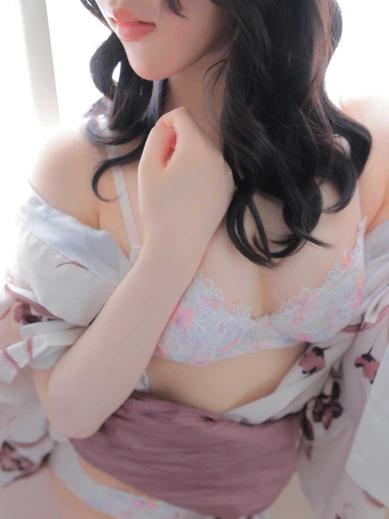 キャスト