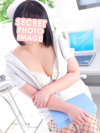 小日向ゆみ