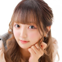 くれあ