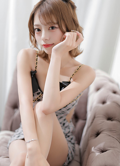キャスト
